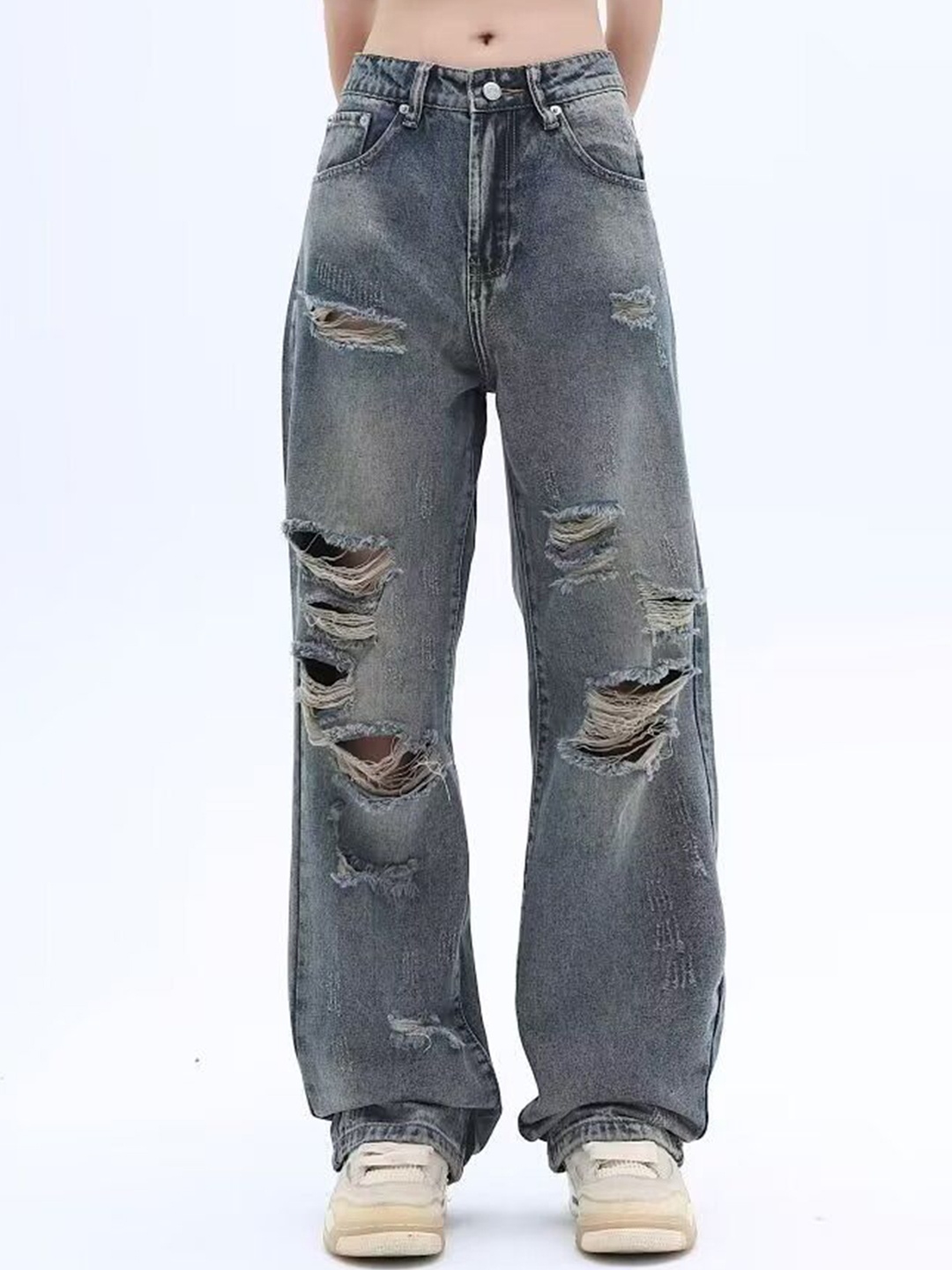 

StyleCast Women Straight Fit Mid-Rise Highly Distressed Light Fade Jeans, Blue