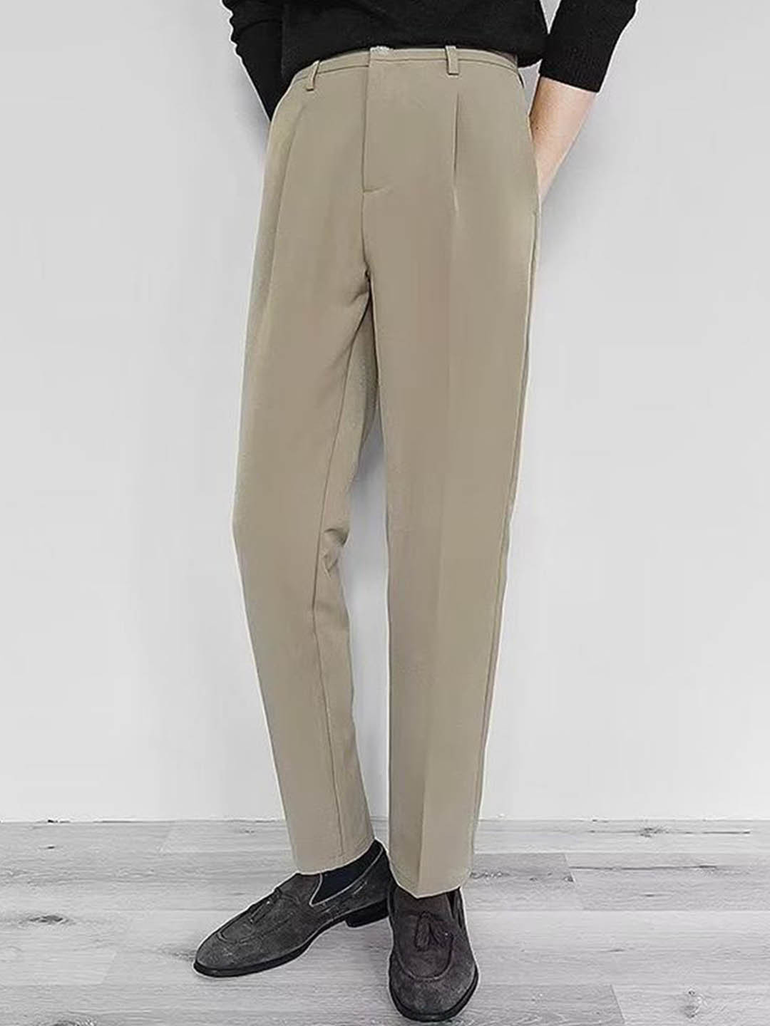

StyleCast Men Straight Fit Pleated Trousers, Green