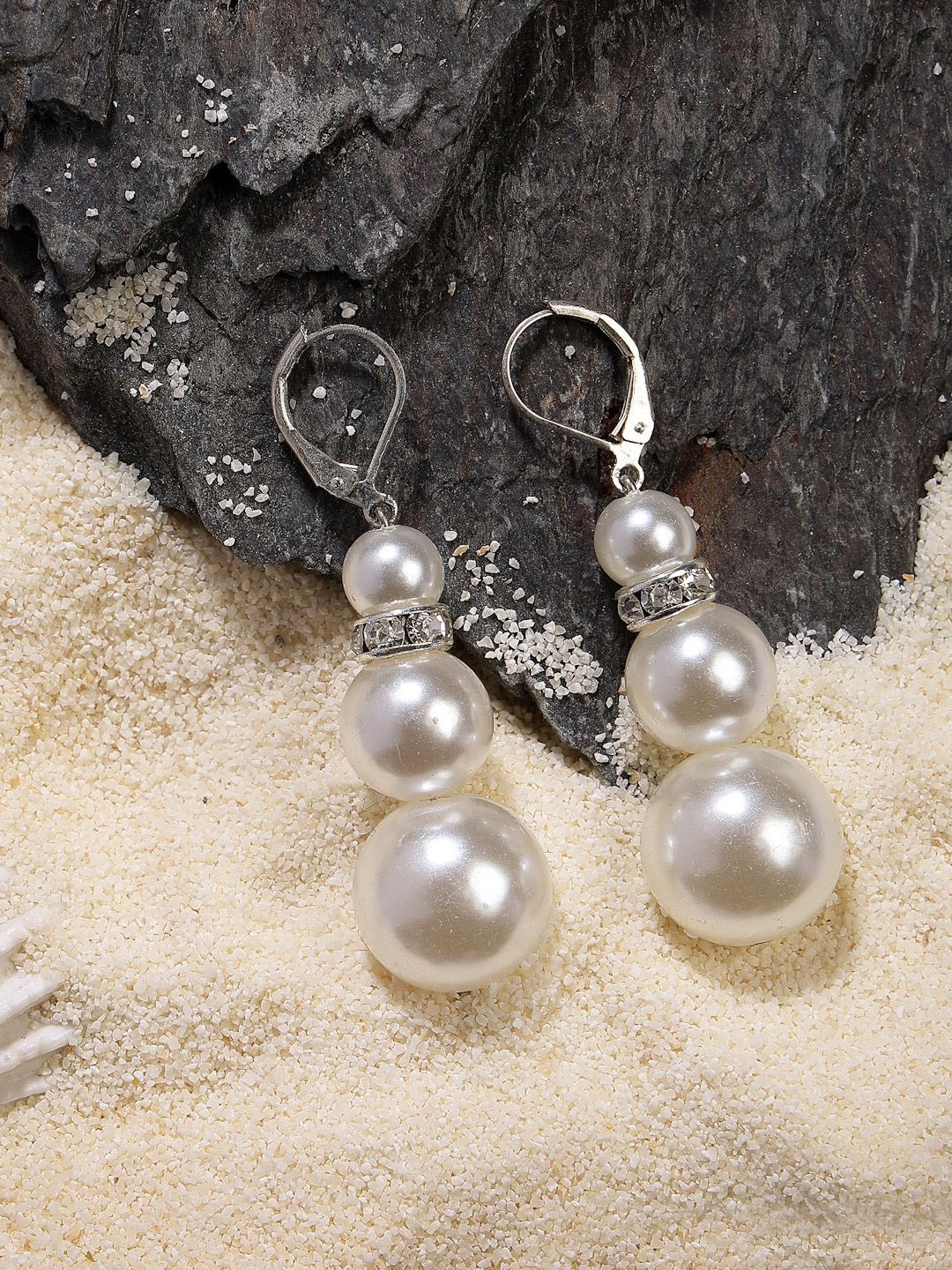 

VESTIDO MODAS Silver-Plated Pearls Beaded Circular Shaped Drop Earrings