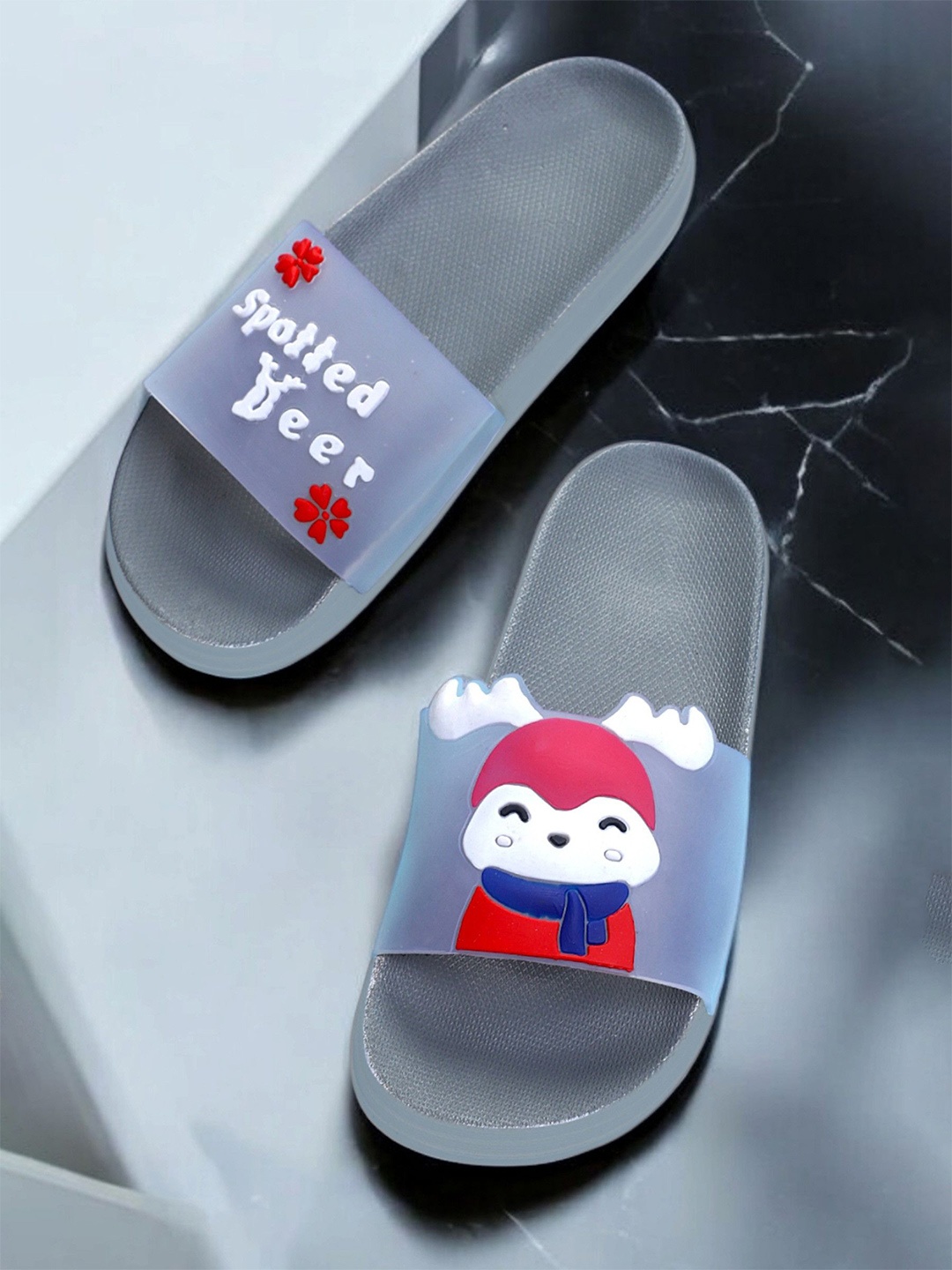 

KAPYANSH Women Rubber Sliders, Grey