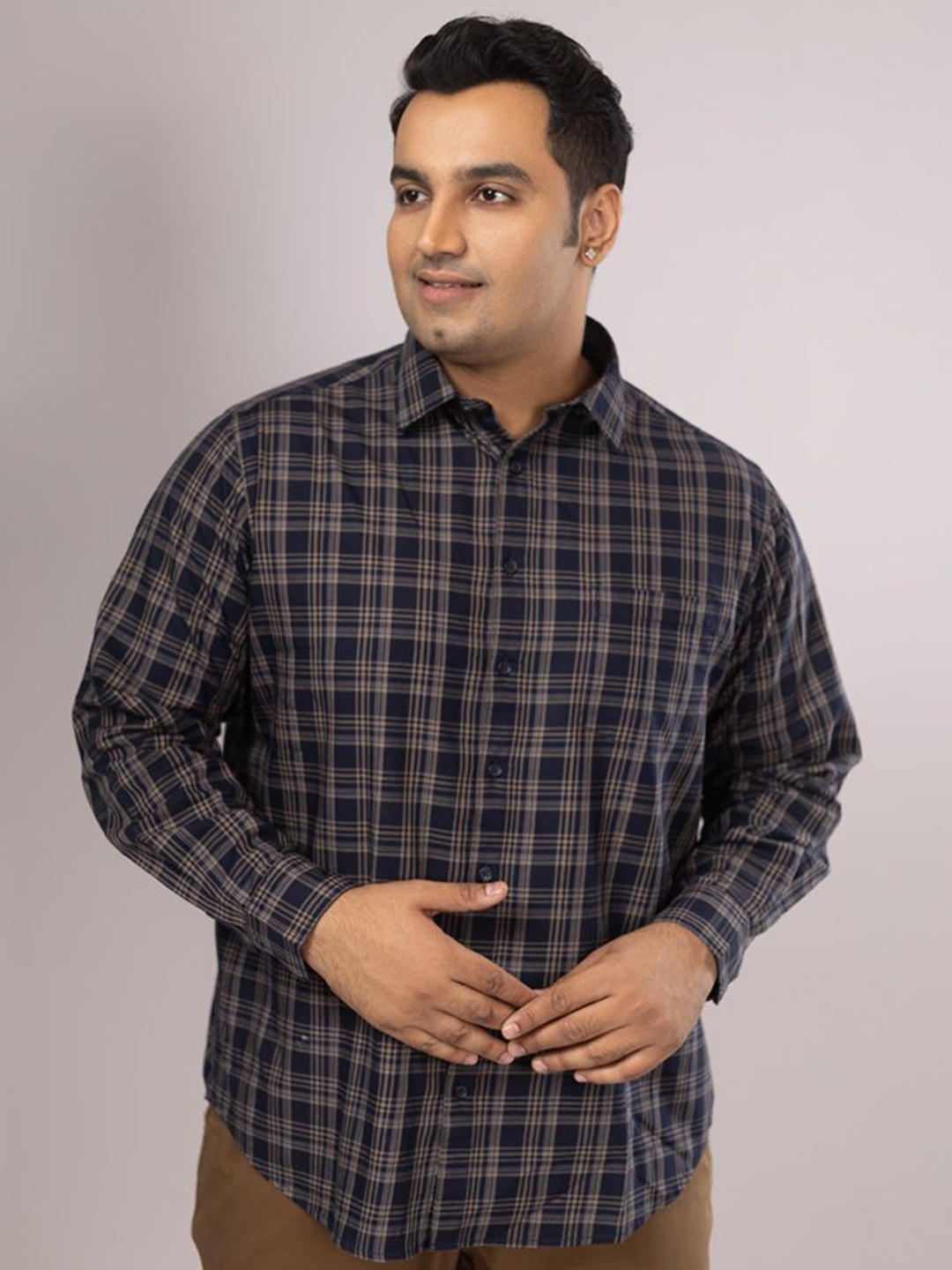 

Sizeupp Men Plus Size Standard Oversized Fit Tartan Checked Cotton Casual Shirt, Navy blue