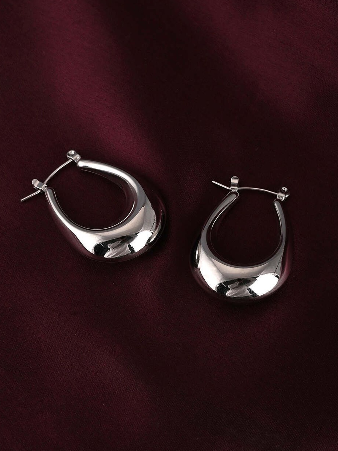 

PALMONAS 925 Silver Plated Contemporary Stainless Steel Hoop Earrings