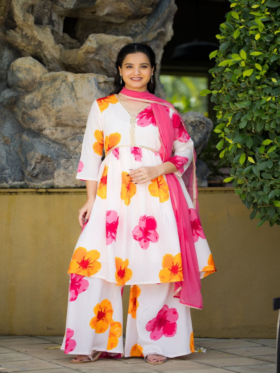 

KHODALCREATIN Floral Printed V Neck Empire A-Line Kurta With Sharara & Dupatta, Cream