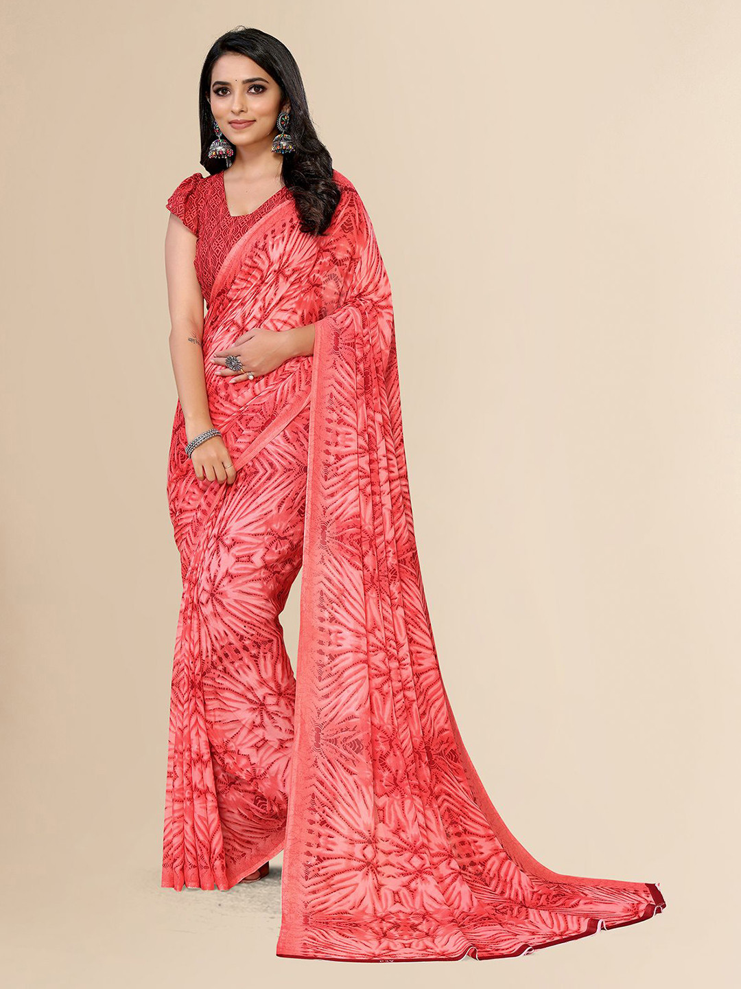 

Moda Rapido Abstract Printed Saree With Blouse Piece, Red