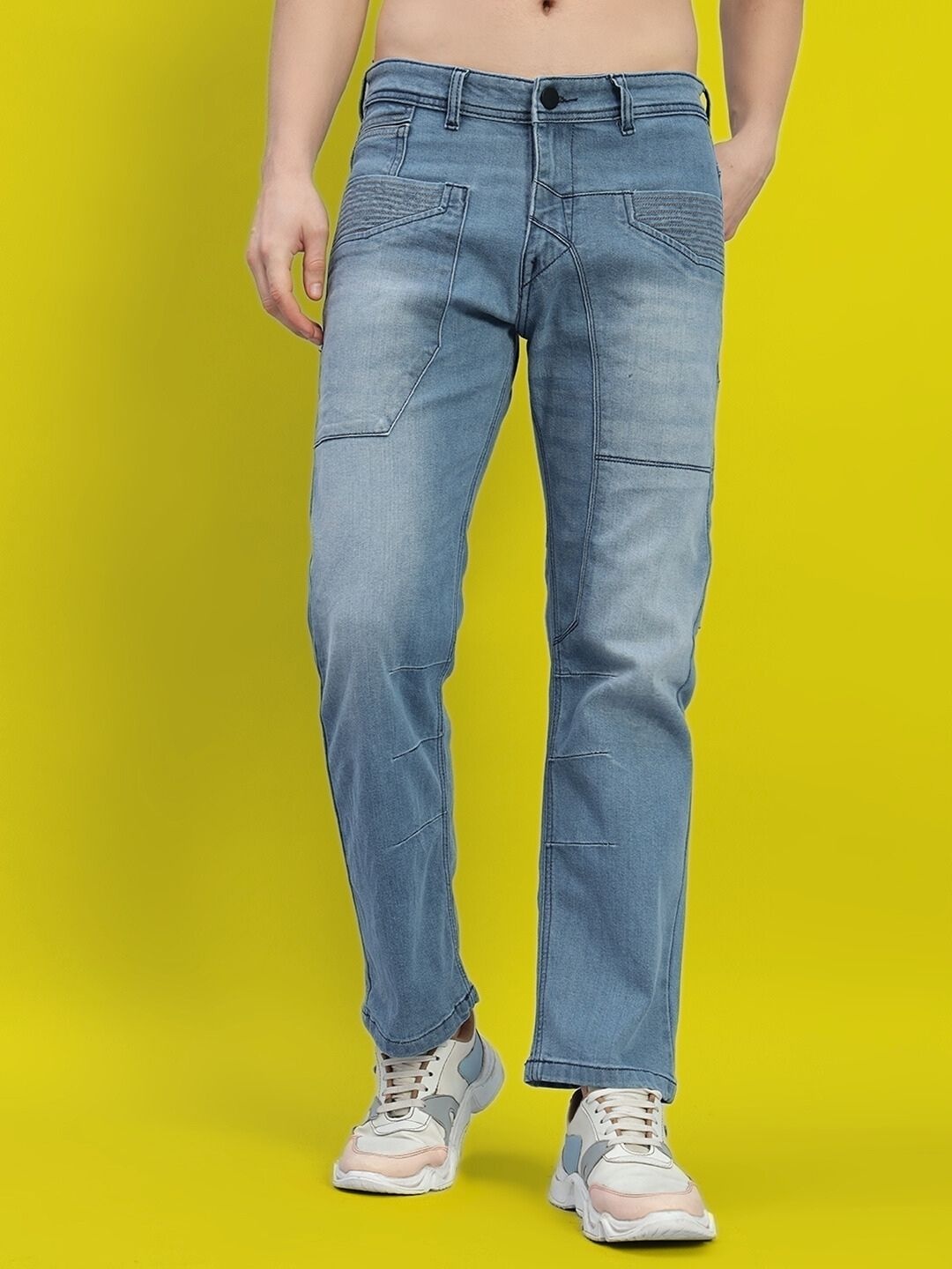 

WEARDUDS Men Original Regular Fit Light Fade Embroidered Jeans, Blue