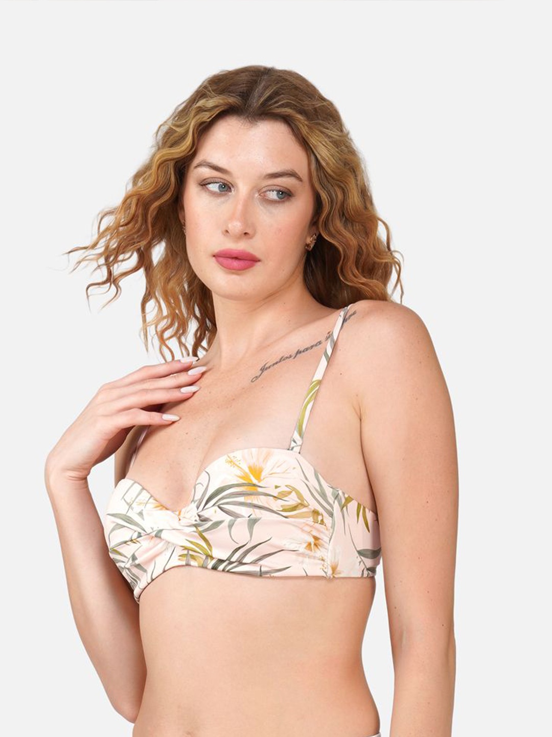 

Carlton London Abstract Women Full Coverage Lightly Padded Bra, Cream