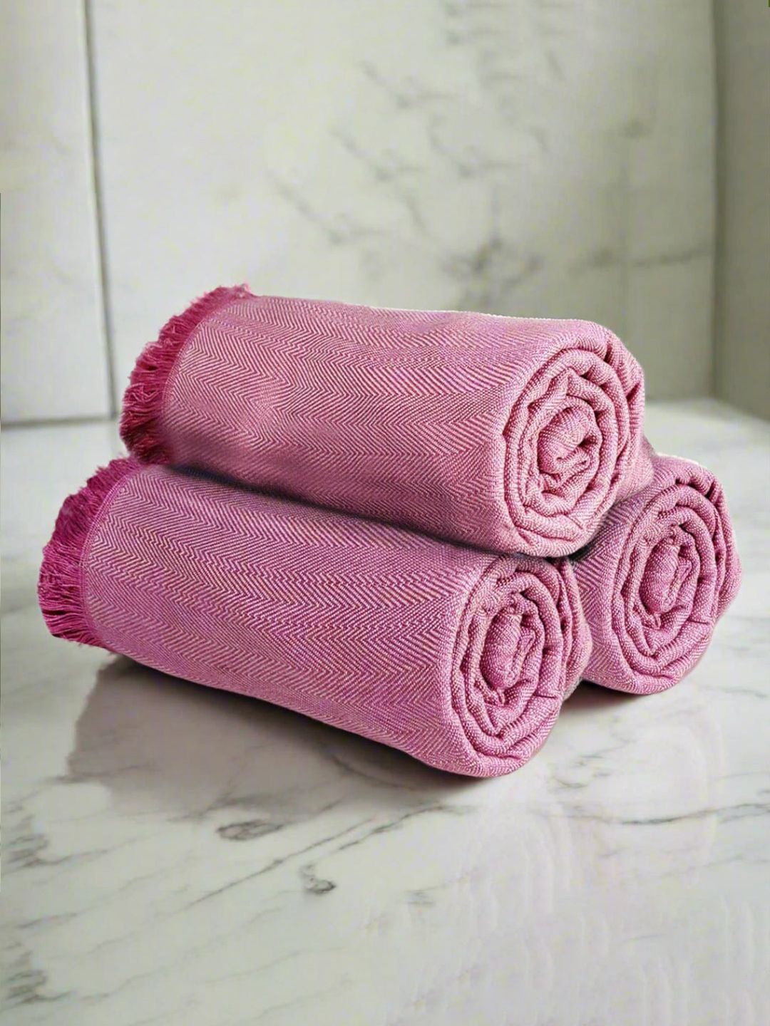 

Heelium Peach-Coloured 3 Pieces Striped Bamboo 250 GSM Bath Towels