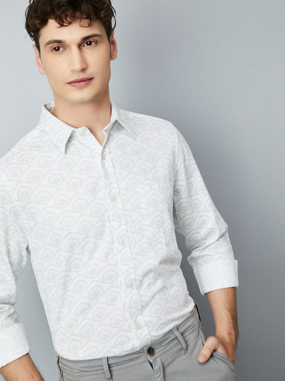 

max Men Spread Collar Ethnic Motifs Printed Cotton Casual Shirt, Off white