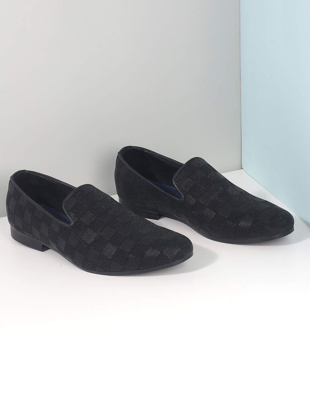 

Mochi Men Woven Design Leather Formal Slip-On Shoes, Black