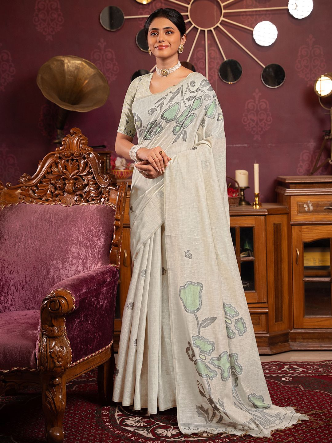 

Satrani Woven Design Pure Cotton Saree, Off white