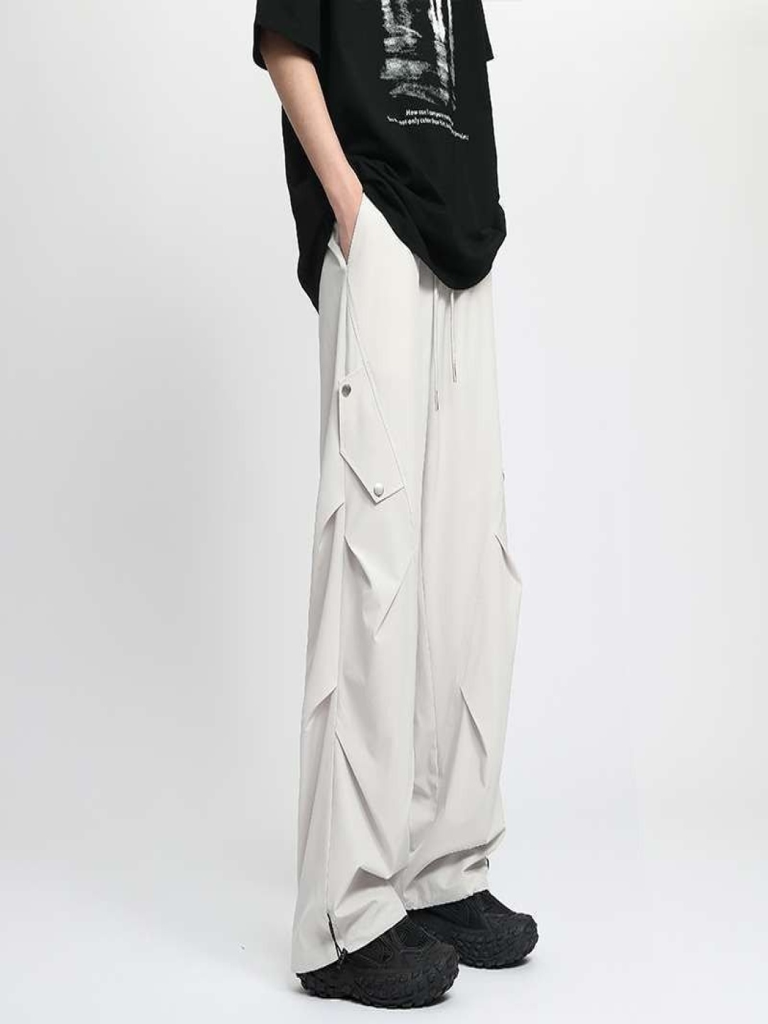 

StyleCast Men Relaxed Fit Cotton Korean Pant, Cream