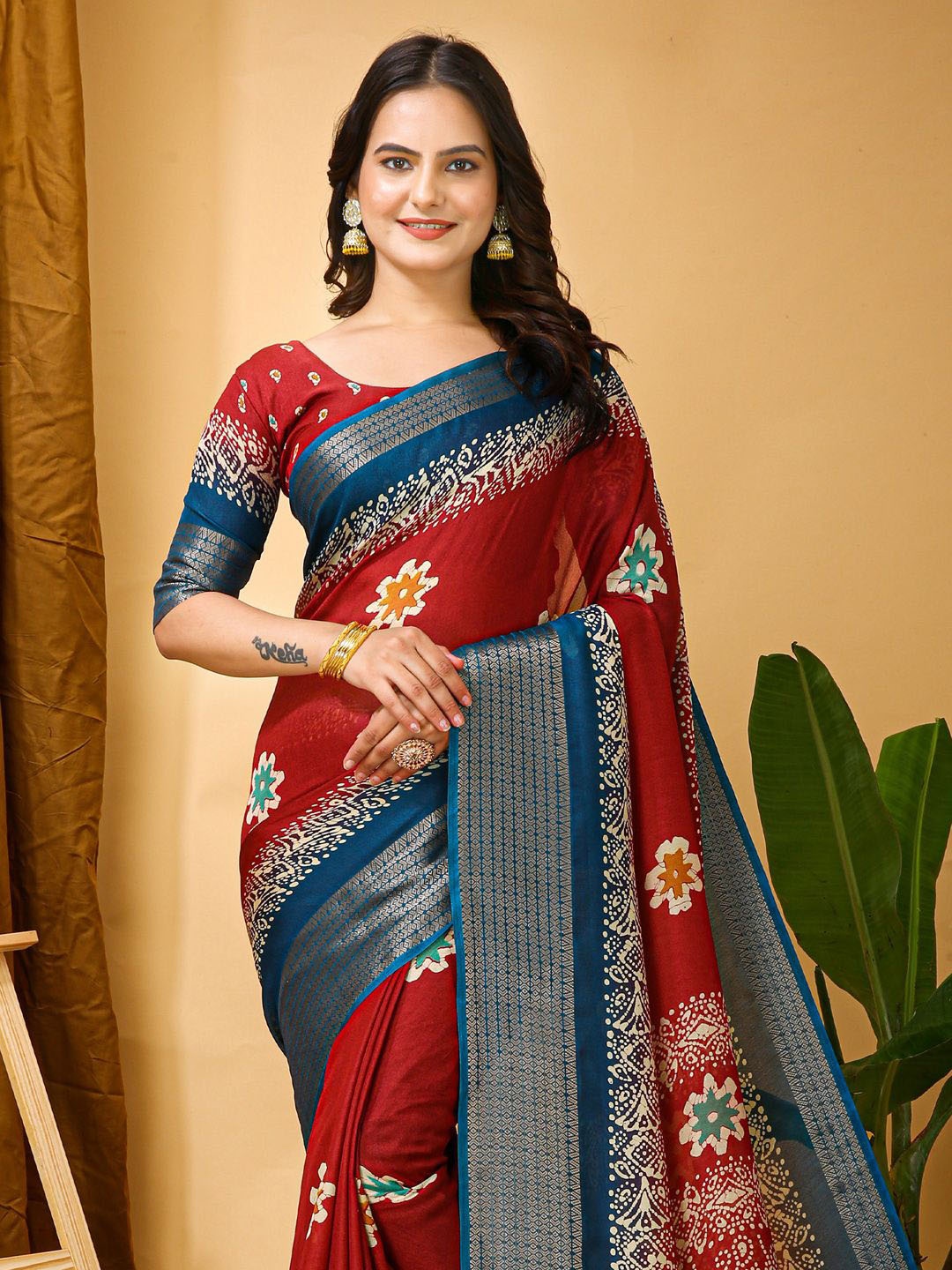 

KALINI Women Ethnic Motifs Zari Sungudi Saree, Red