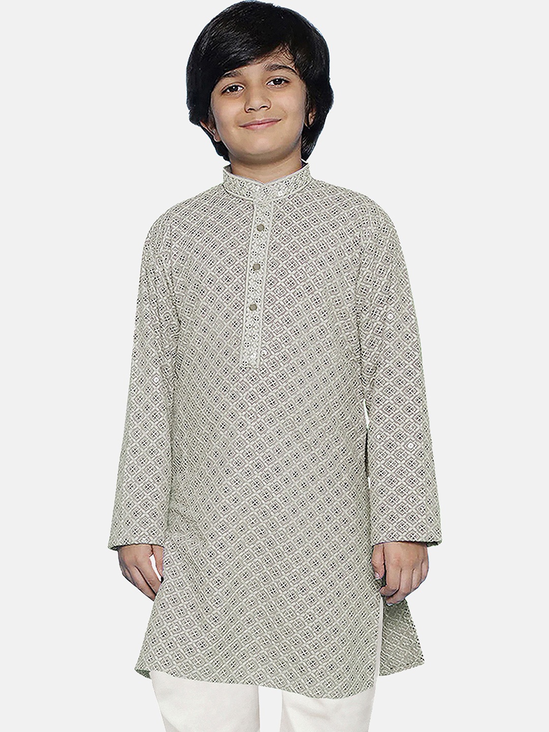 

SG YUVRAJ Boys Geometric Embroidered Mandarin Collar Sequinned Cotton Straight Kurta, Grey