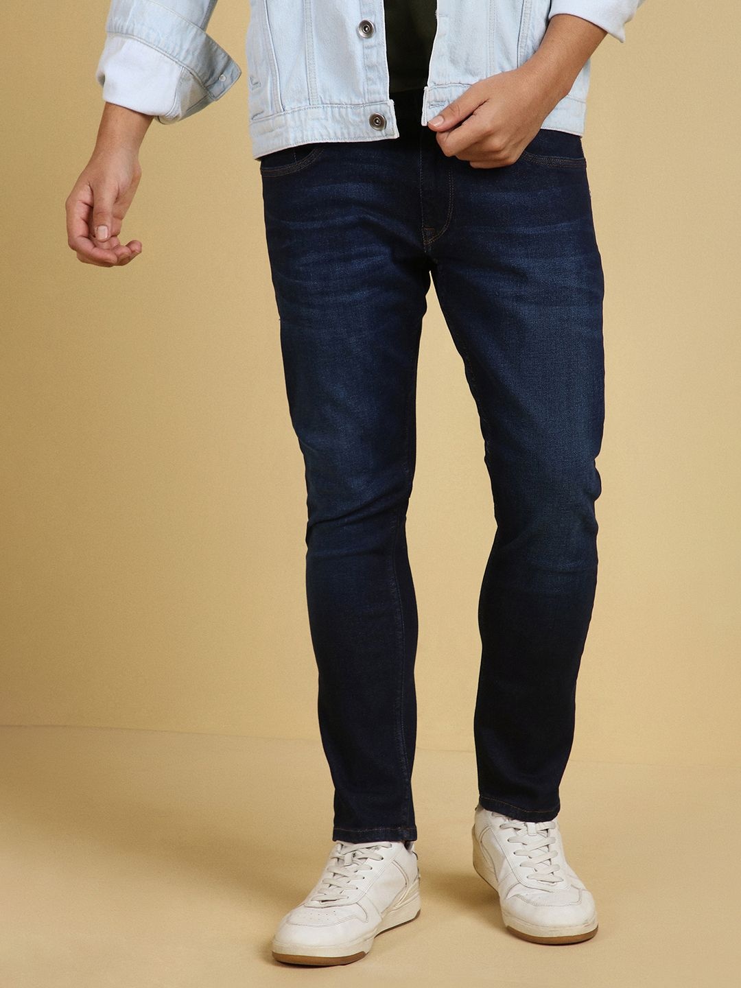 

Allen Solly Men Slim Fit Light Fade Jeans, Navy blue