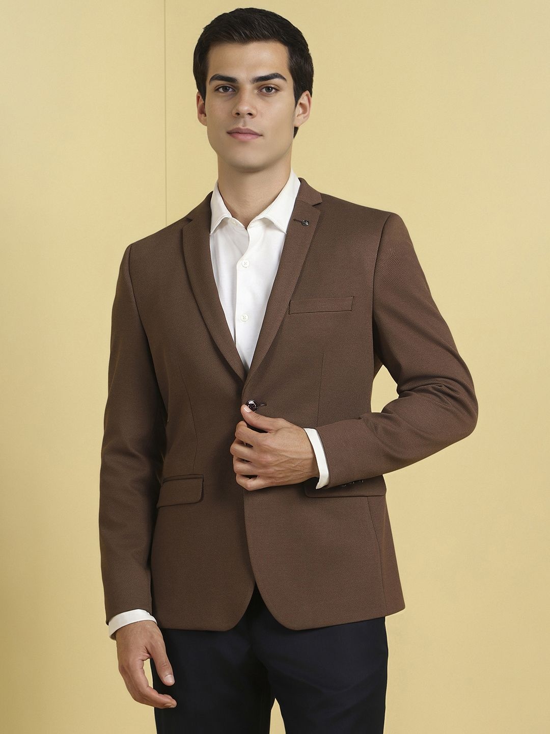 

Allen Solly Single-Breasted Blazer, Brown