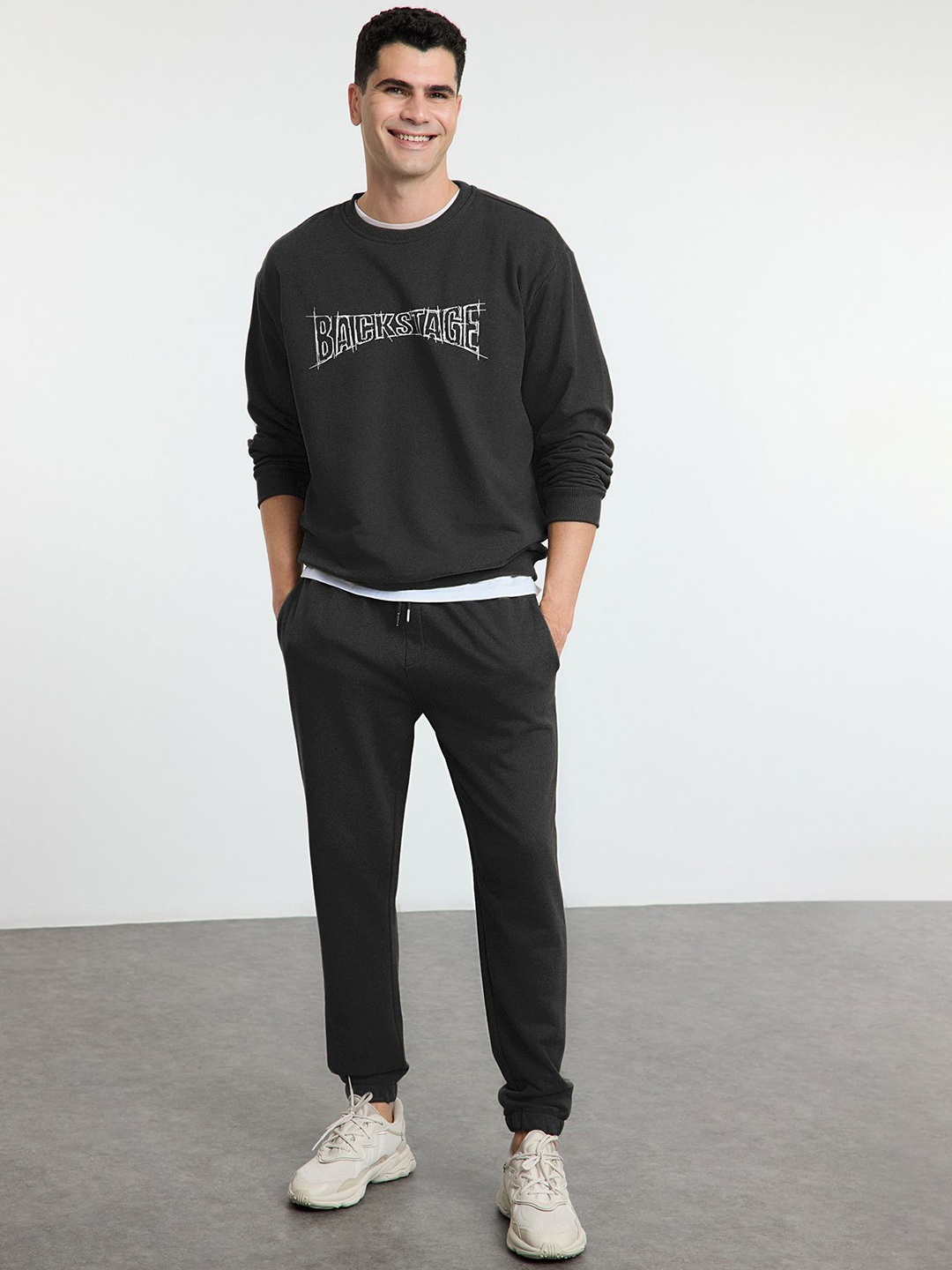 

Trendyol Printed Round Neck Tracksuit, Grey