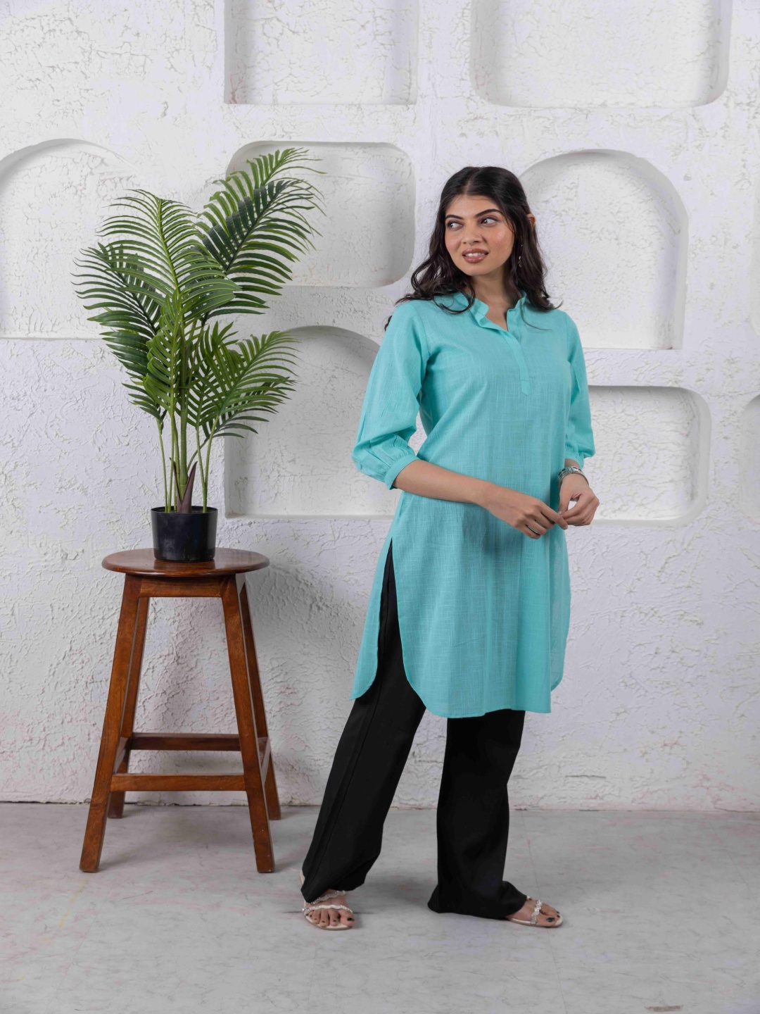 

INAAYA JAIPUR Mandarin Collar Pure Cotton Straight Kurti, Blue
