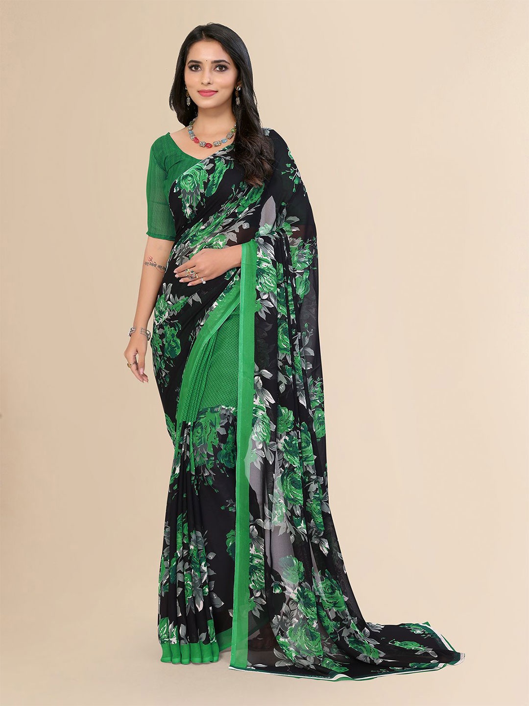 

Moda Rapido Floral Printed Saree, Green