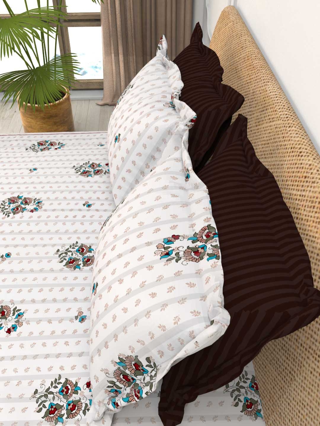 

THE WHITE MOSS White & Blue Floral 220 TC King Bedsheet with 4 Pillow Covers