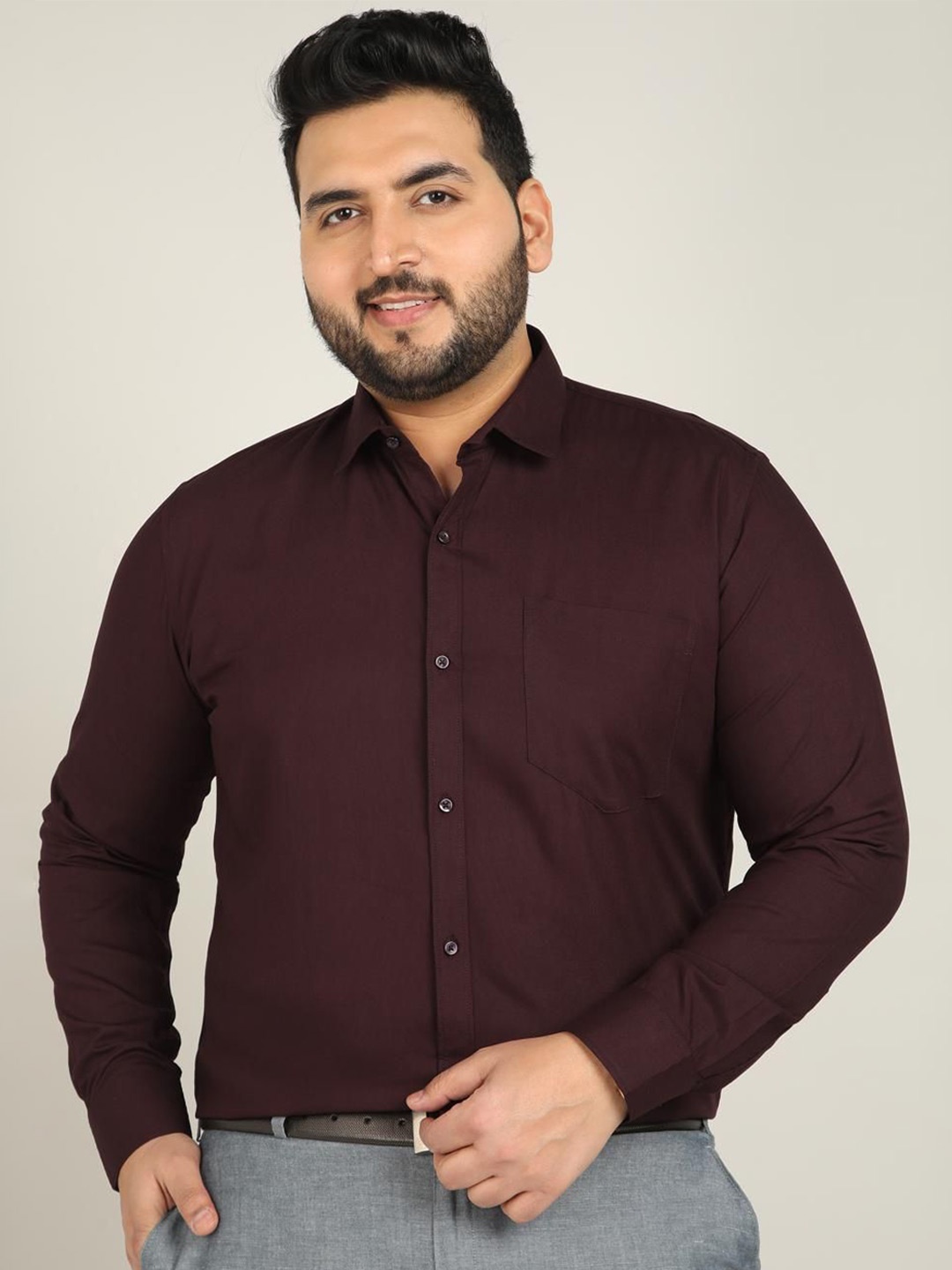 

ADWYN PETER Men Plus Size Classic Fit Spread Collar Solid Cotton Formal Shirt, Maroon