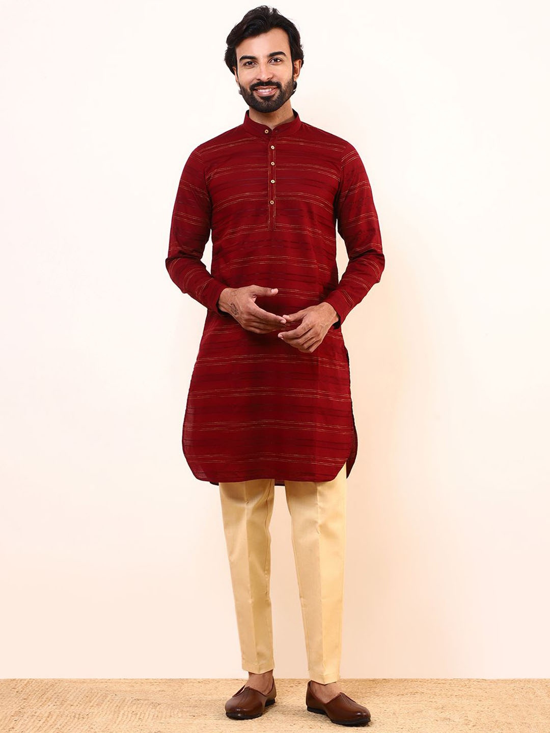 

Satwaa Striped Band Collar Long Roll-Up Sleeves Straight Kurta, Maroon