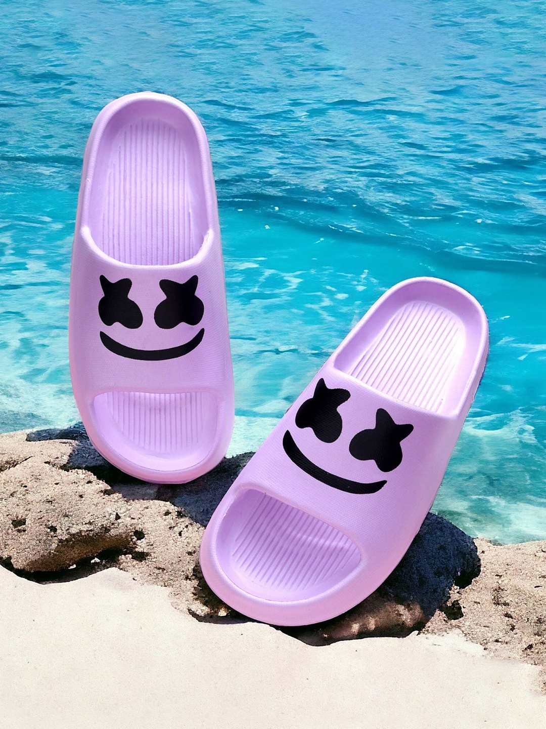 

KAPYANSH Women Printed Rubber Sliders, Purple
