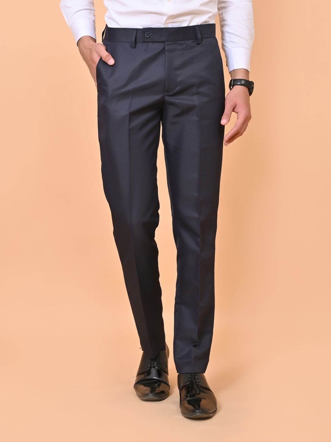 

el cielo Men Relaxed Easy Wash Pleated Trousers, Blue