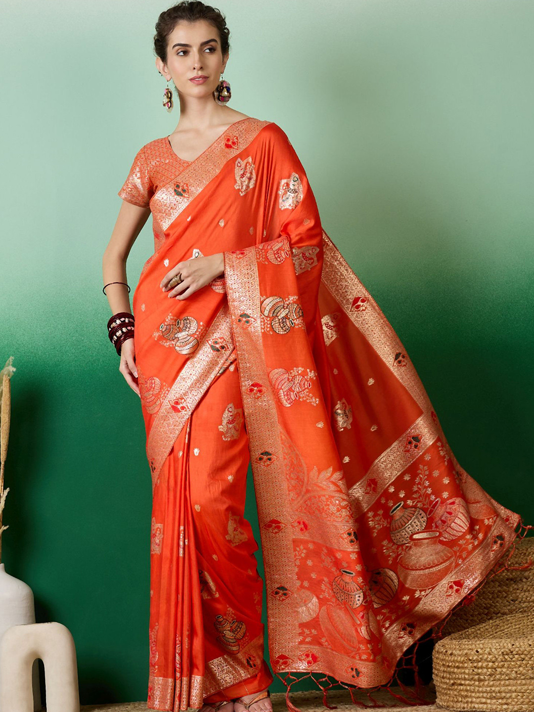 

KALINI Woven Design Zari Banarasi Saree, Orange