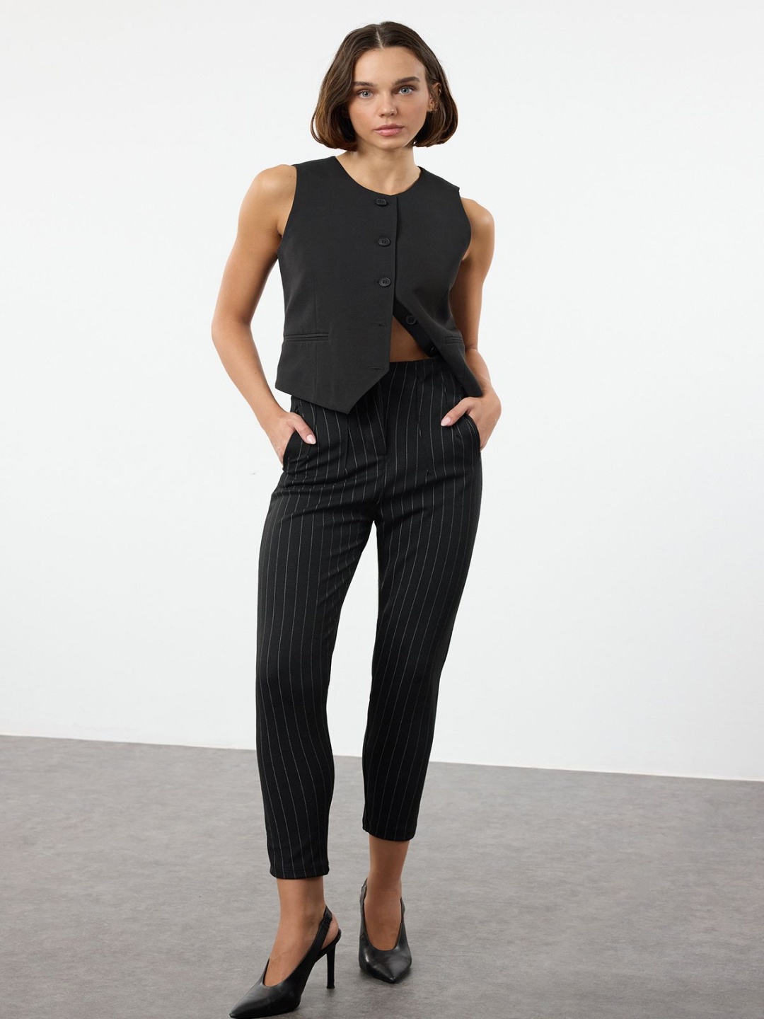 

Trendyol Women Striped Slim Fit Trousers, Black