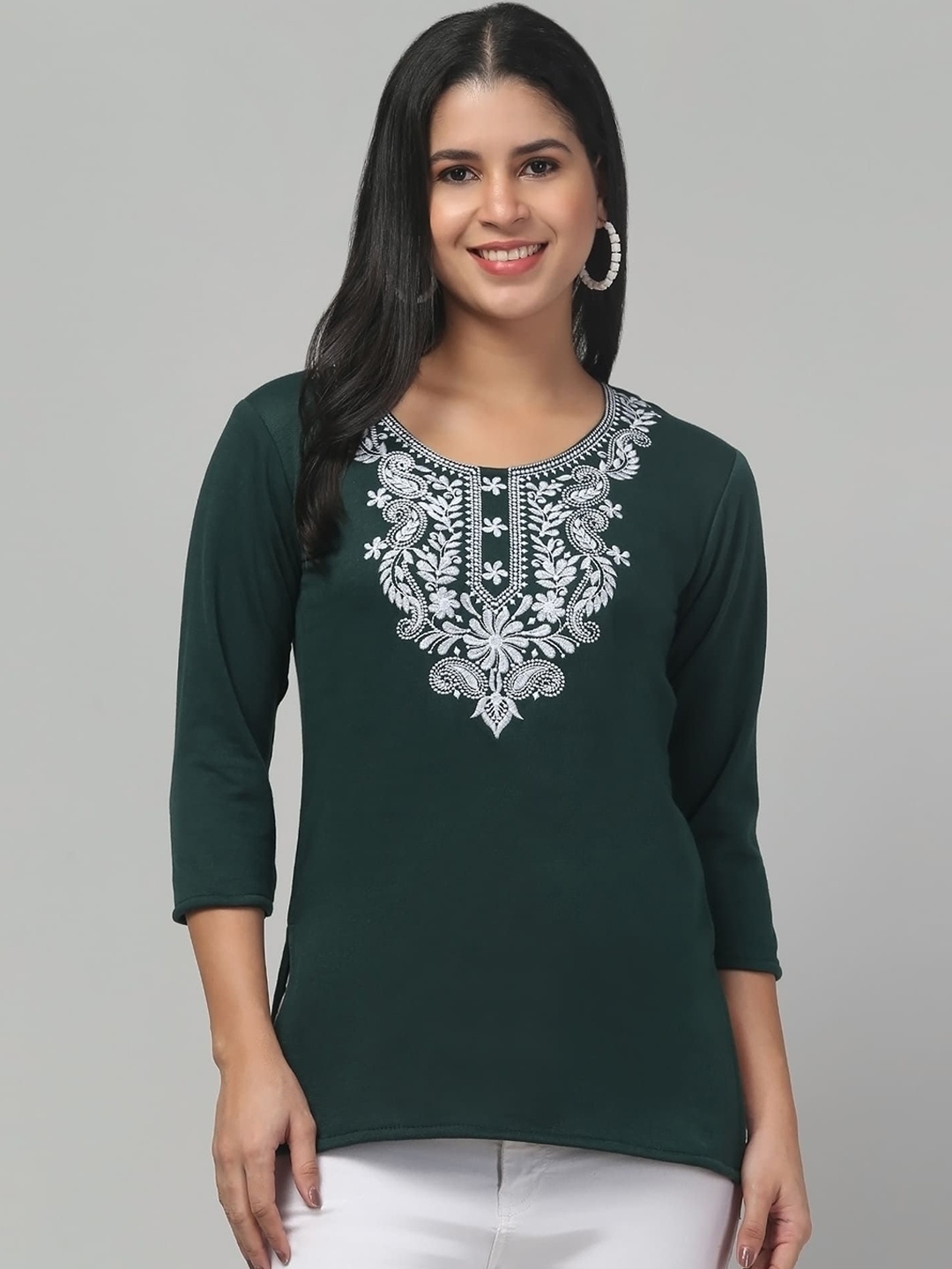 

FAMBEE Women Embroidered Thread Work Woollen Kurta, Green