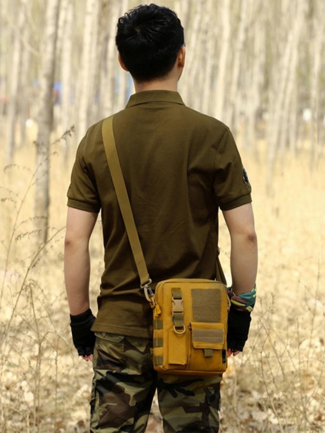 

Carry Trip Unisex Solid Messenger Bag, Khaki