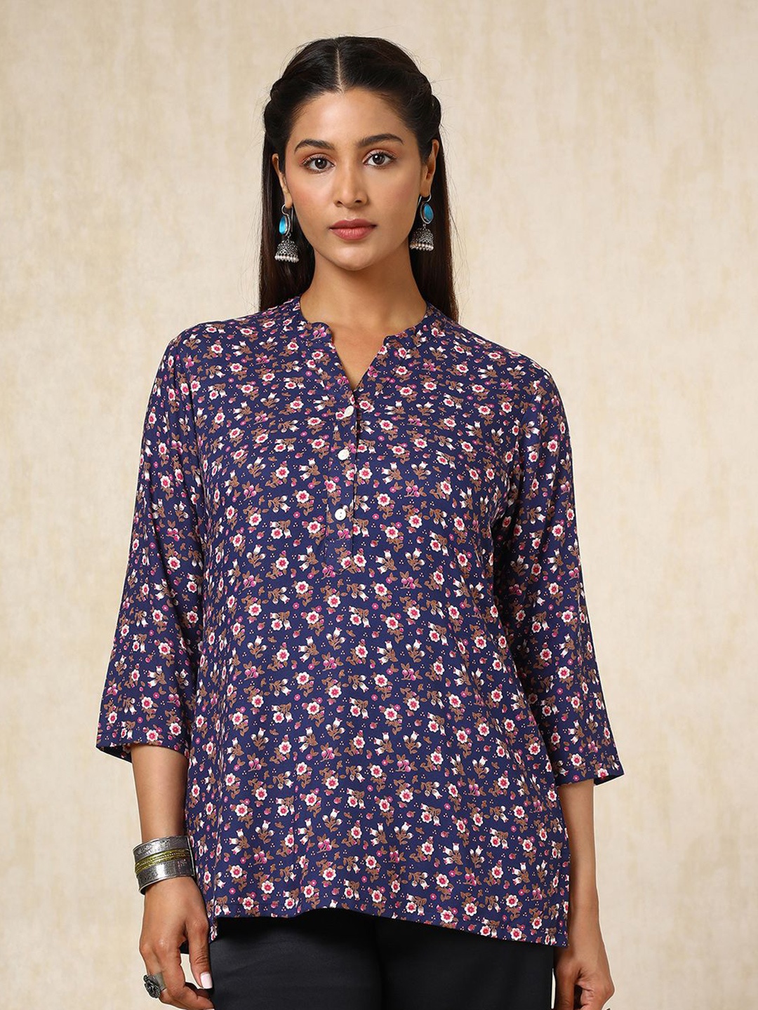 

Soch Mandarin Collar Printed Tunic, Navy blue