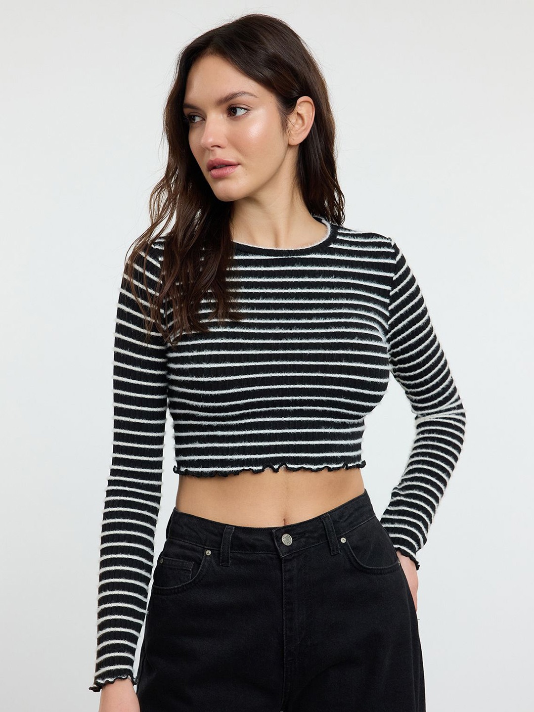 

Trendyol Striped Crop Top, Na