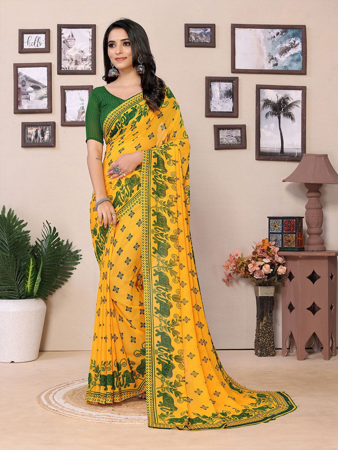 

Moda Rapido Ethnic Motifs Printed Saree, Green