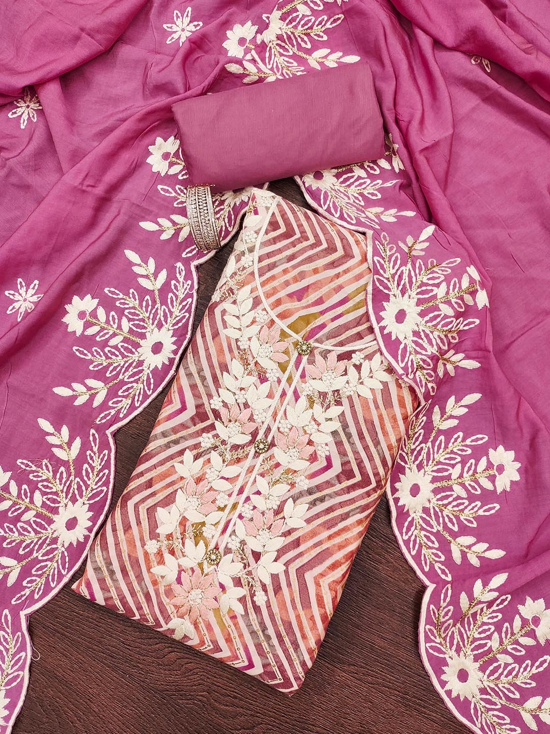 

Maroosh Chevron Printed Thread Work Unstitched Dress Material, Pink