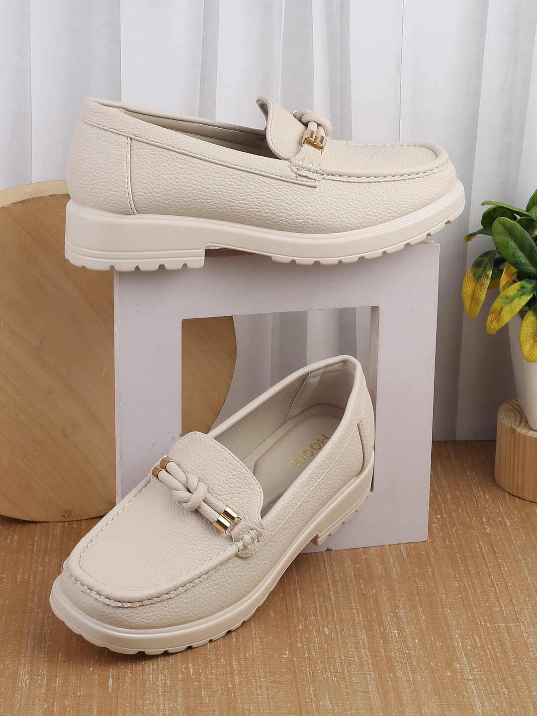 

Mochi Women Slip-On Sneakers, Beige