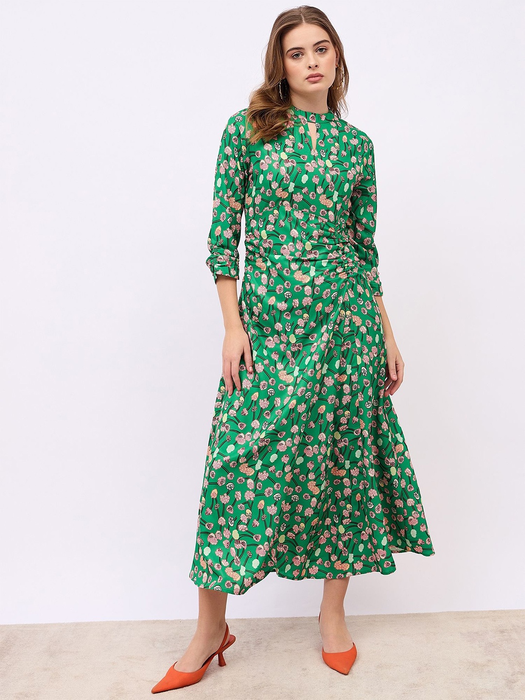 

Styli Women Notch Collar Puff Sleeves A-Line Maxi Dress, Green