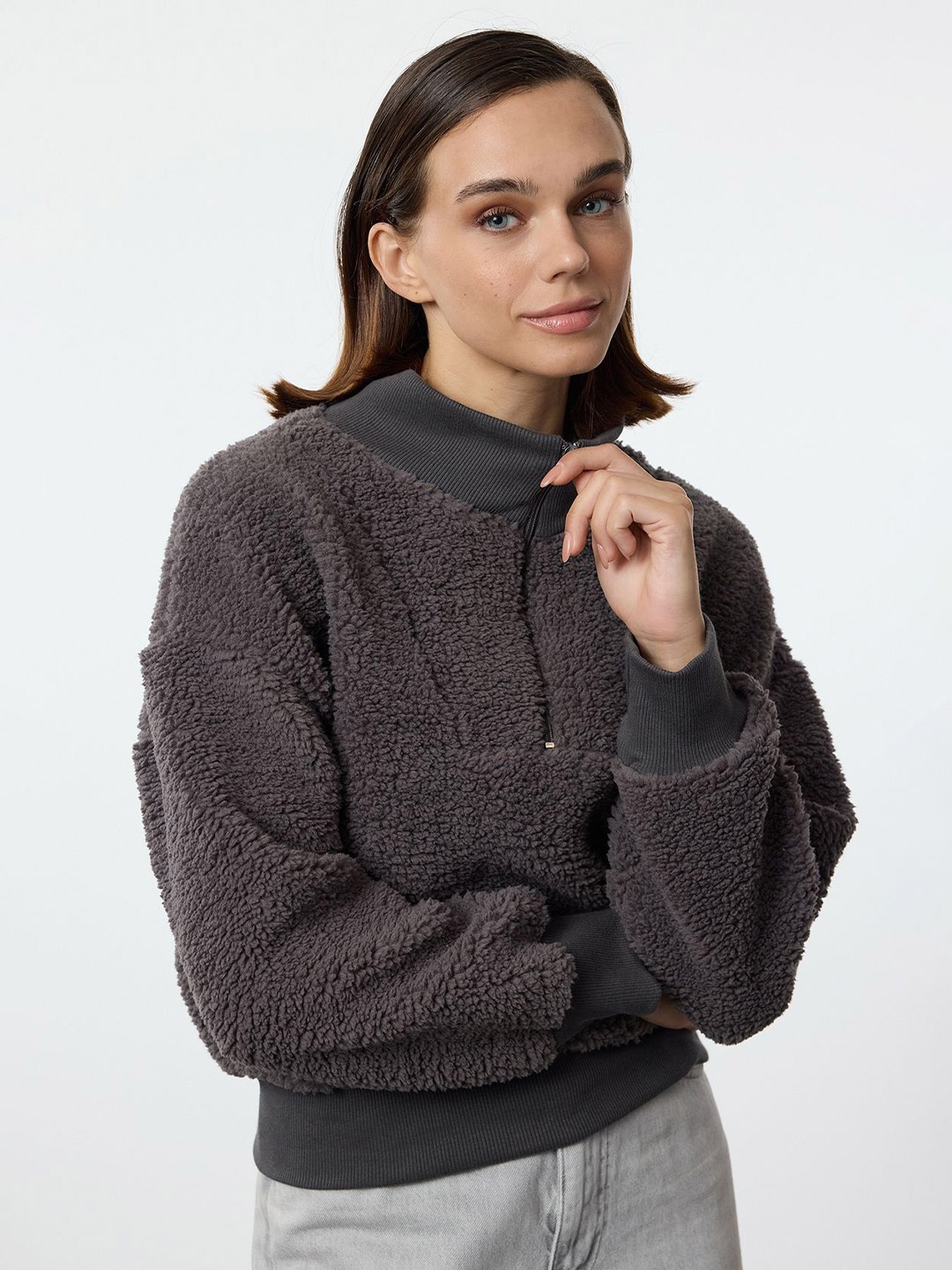 

Trendyol Women Sweatshirt, Na