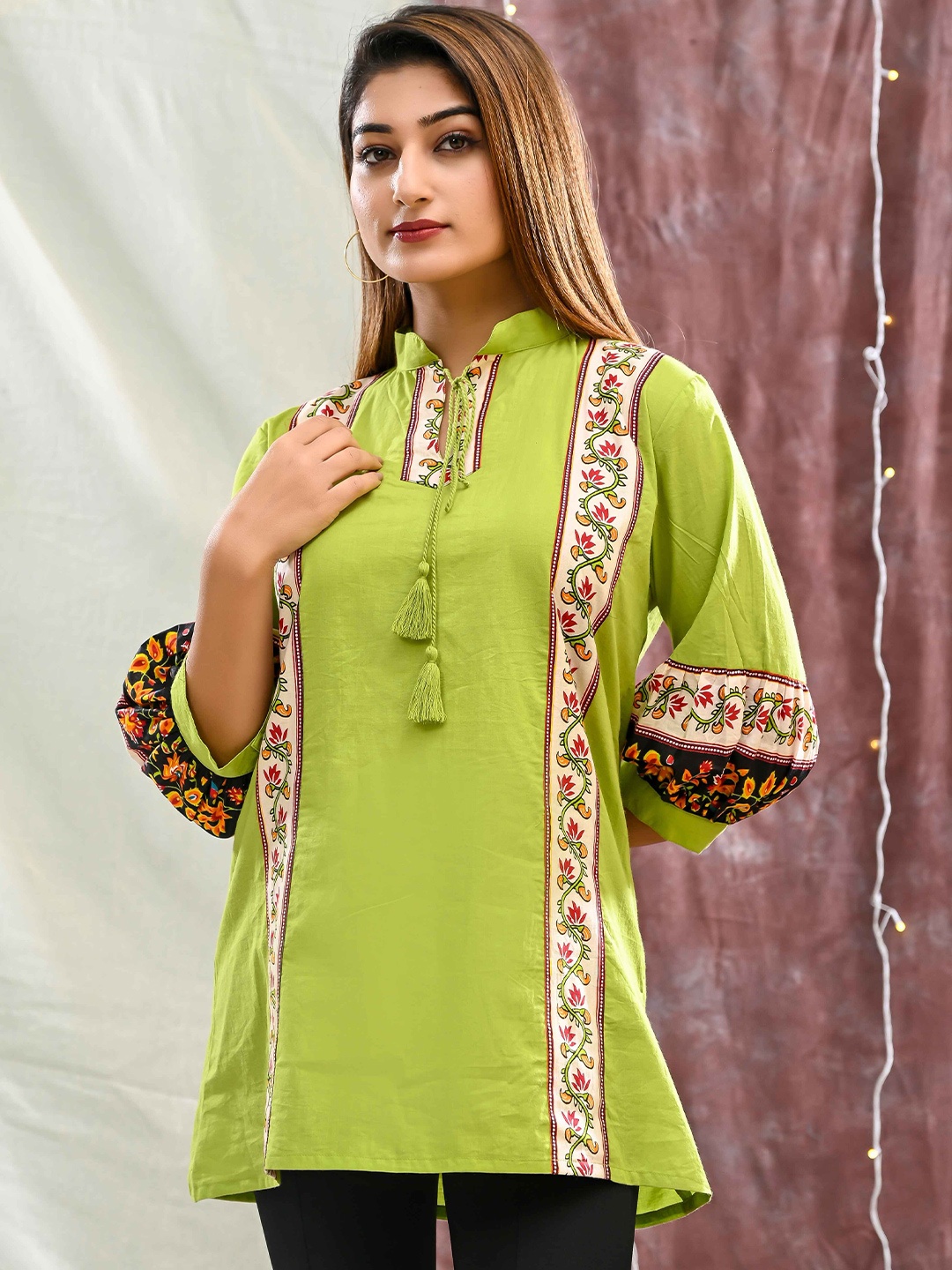 

Rashmi Shree Creation Floral Print Mandarin Collar Longline Top, Green