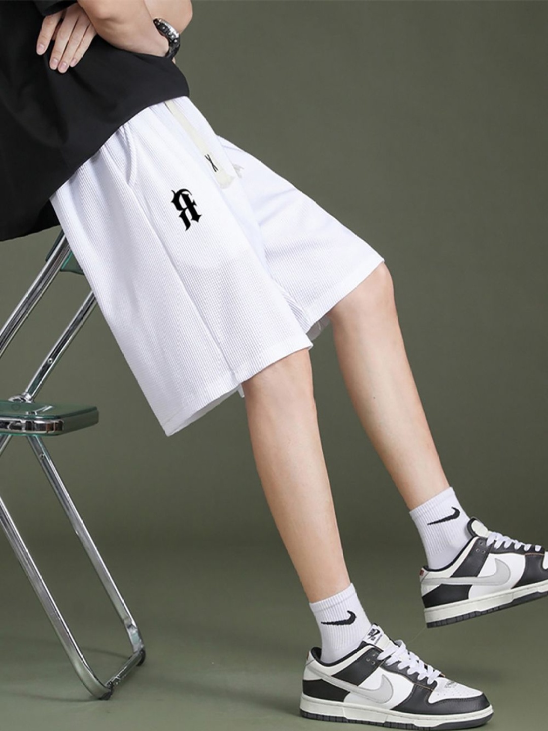 

StyleCast x Revolte Men Regular Fit Shorts, White