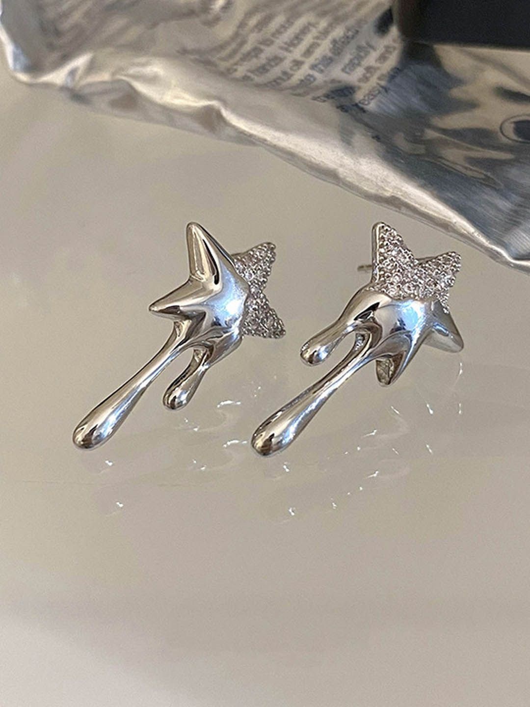 

StyleCast Silver-Toned Contemporary Shaped Studs