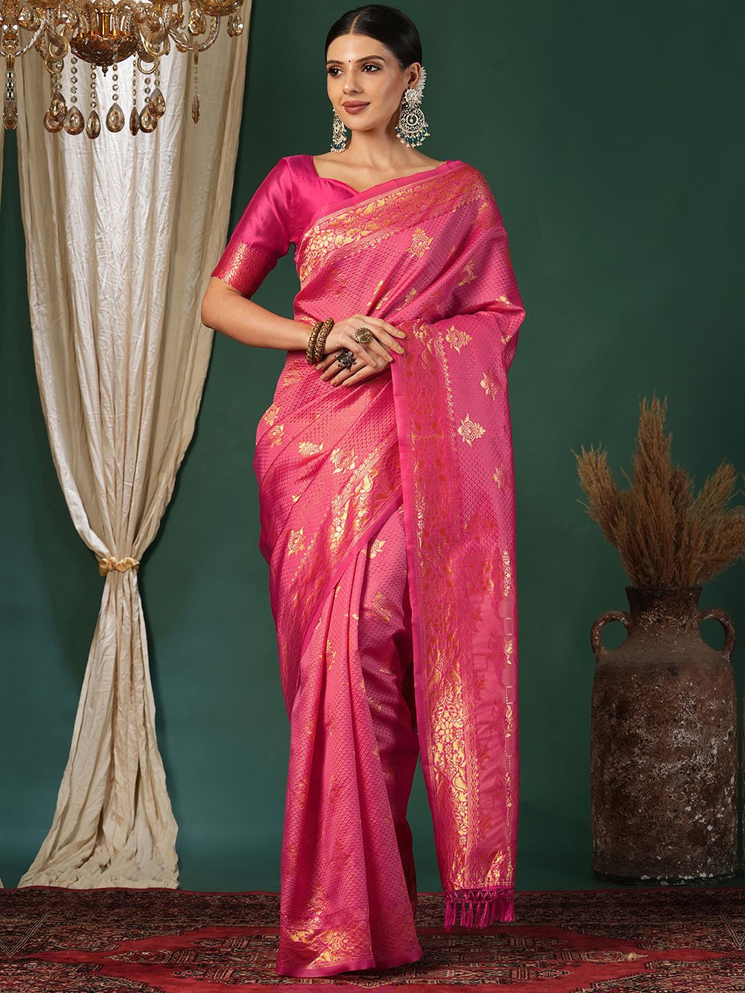 

KALINI Ethnic Motifs Woven Design Zari Banarasi Saree, Pink