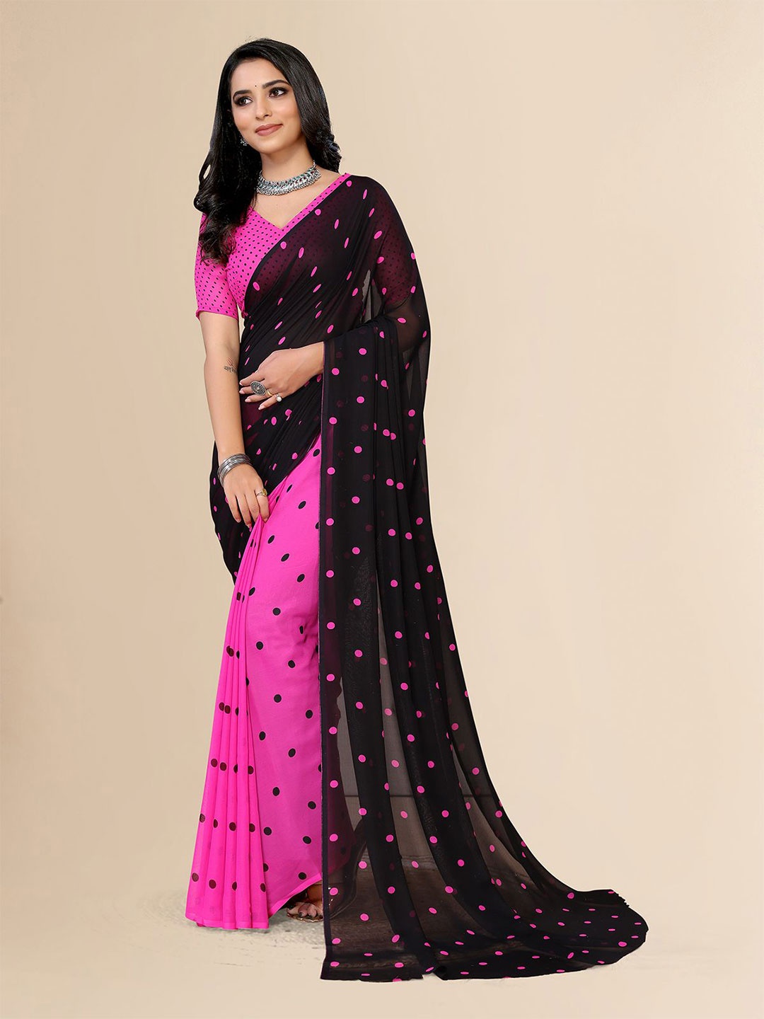 

Moda Rapido Polka Dot Printed Saree, Pink