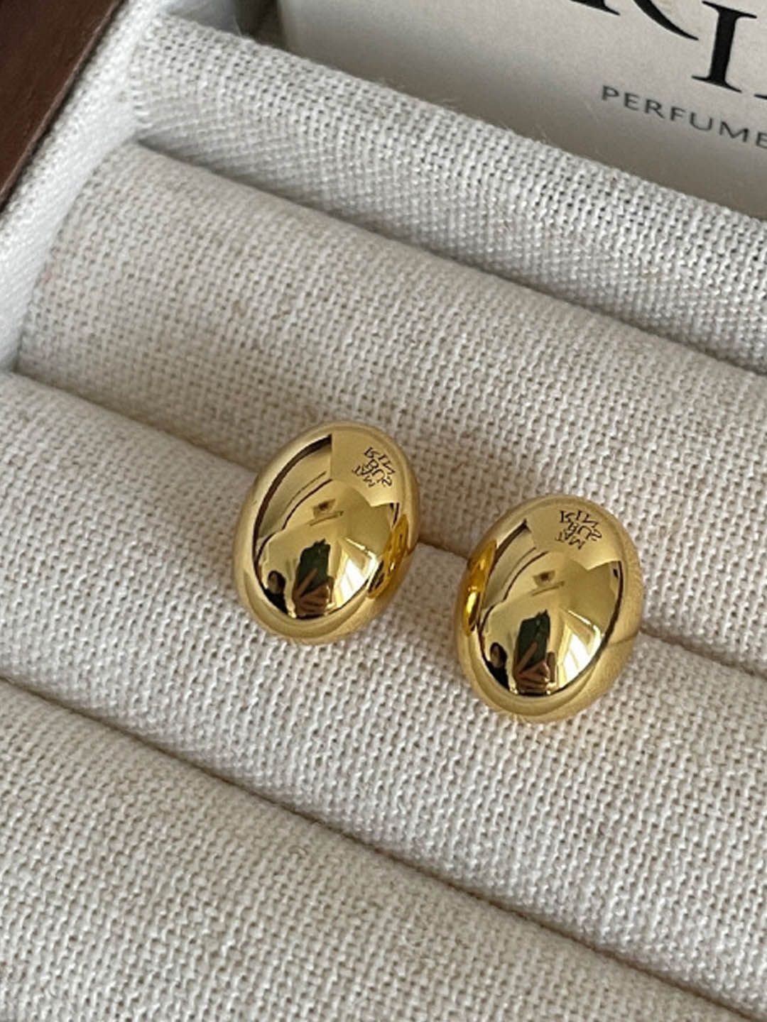 

StyleCast Oval Studs, Gold