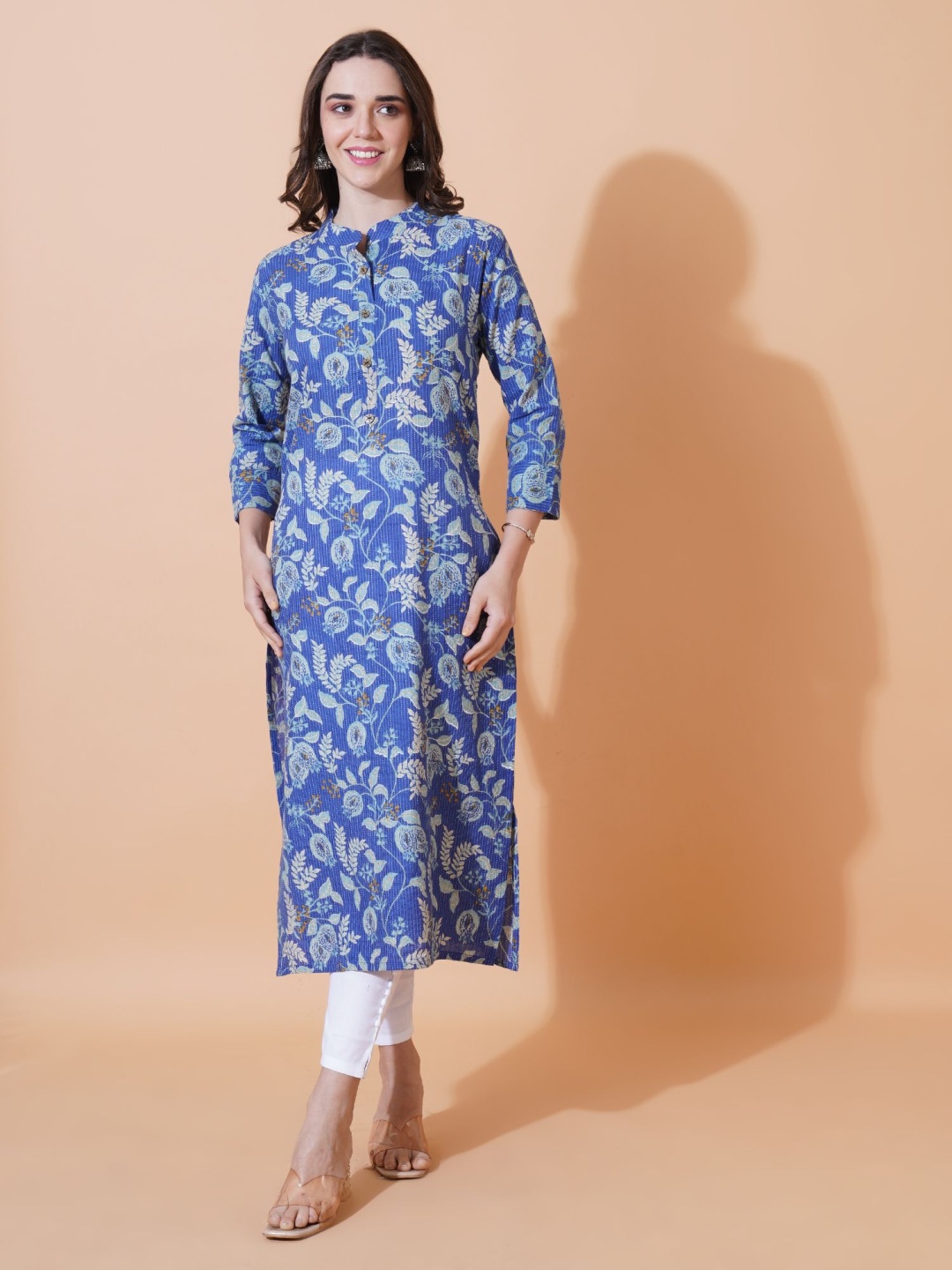 

FebQ Floral Printed Mandarin Collar Thread Work Pure Cotton Kurta, Navy blue