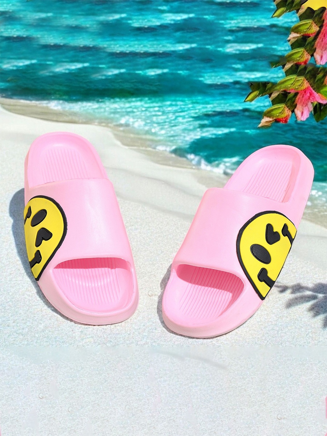 

KAPYANSH Women Printed Rubber Sliders, Pink
