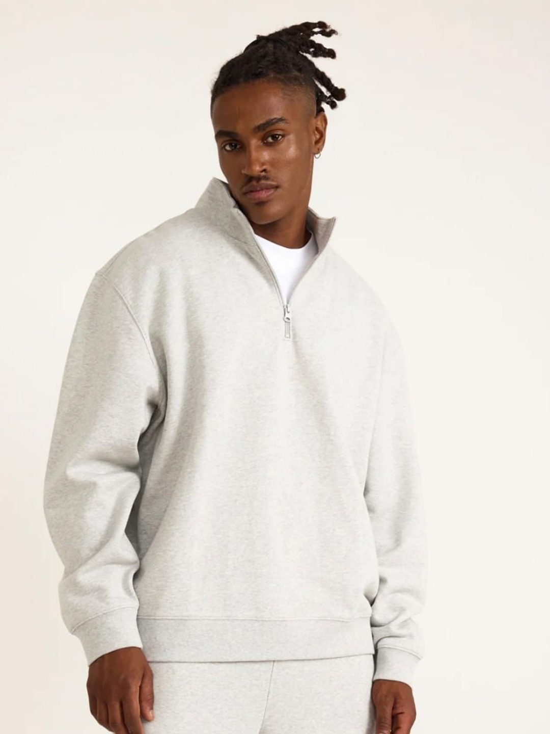 

HILFIRE REGION Men Sweatshirt, Off white