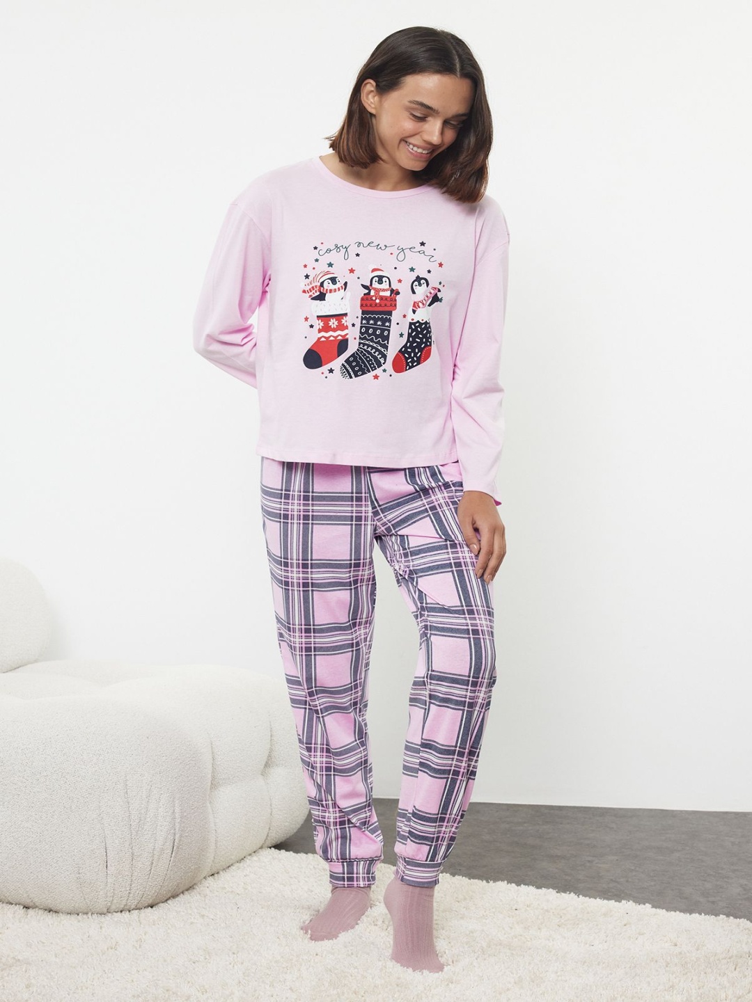 

Trendyol Women Pure Cotton Printed Night suit, Pink