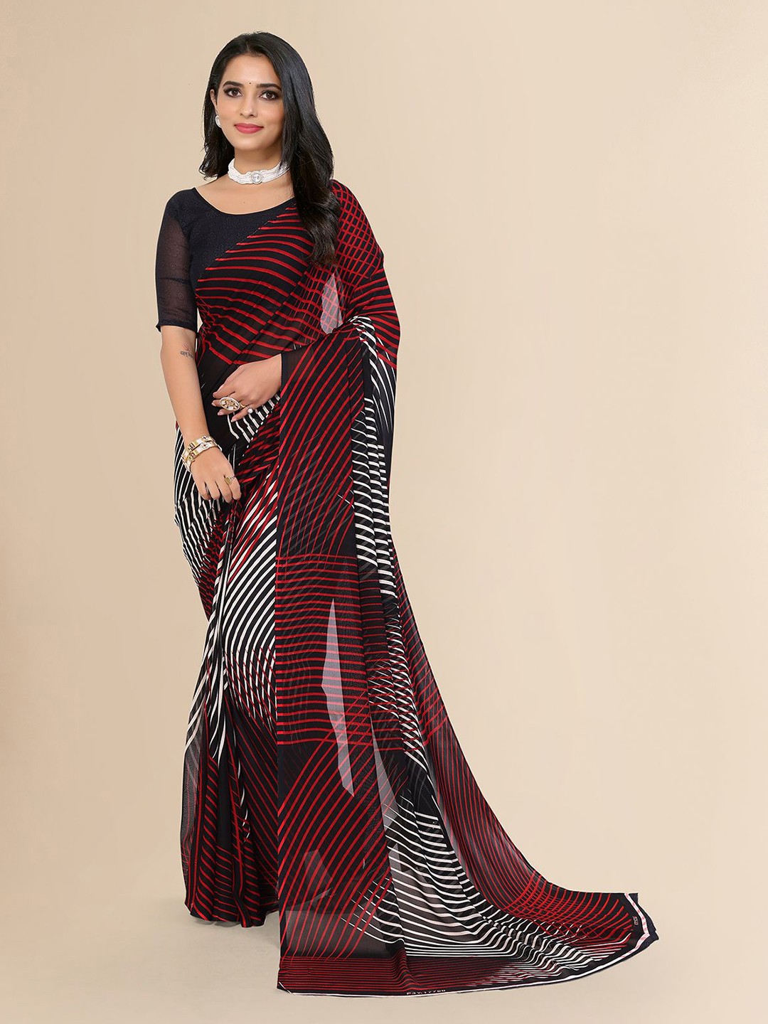 

Moda Rapido Floral Poly Georgette Saree, Black