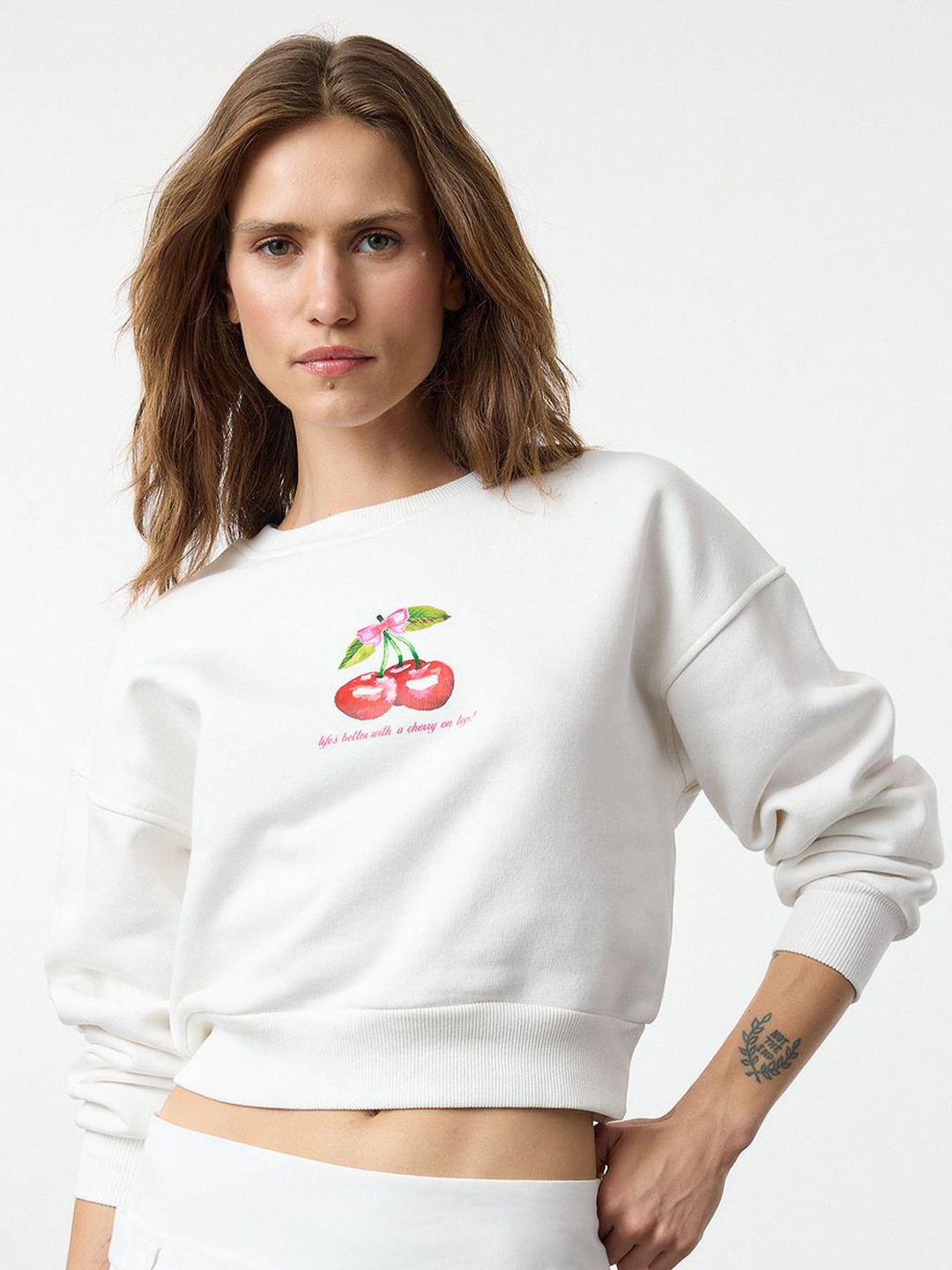 

Trendyol Women Sweatshirt, Na